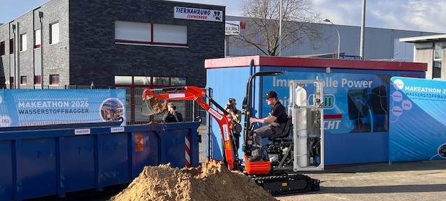 Projekt: Vom Elektro- zum Wasserstoffbagger in 5 Tagen